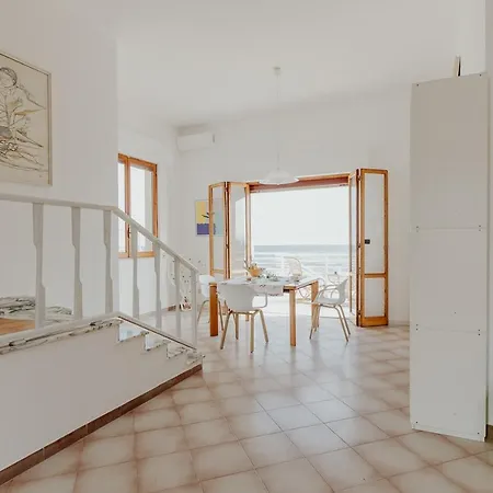 Apartment Elvira Sul Mare By Travel With Gianni